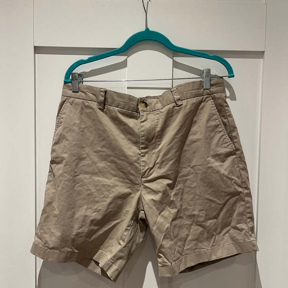 Vineyard Vines Men's Khaki Shorts